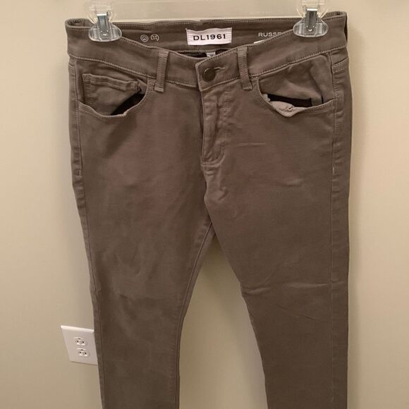 DL1961 jeans 28x27  - Picture 1 of 4